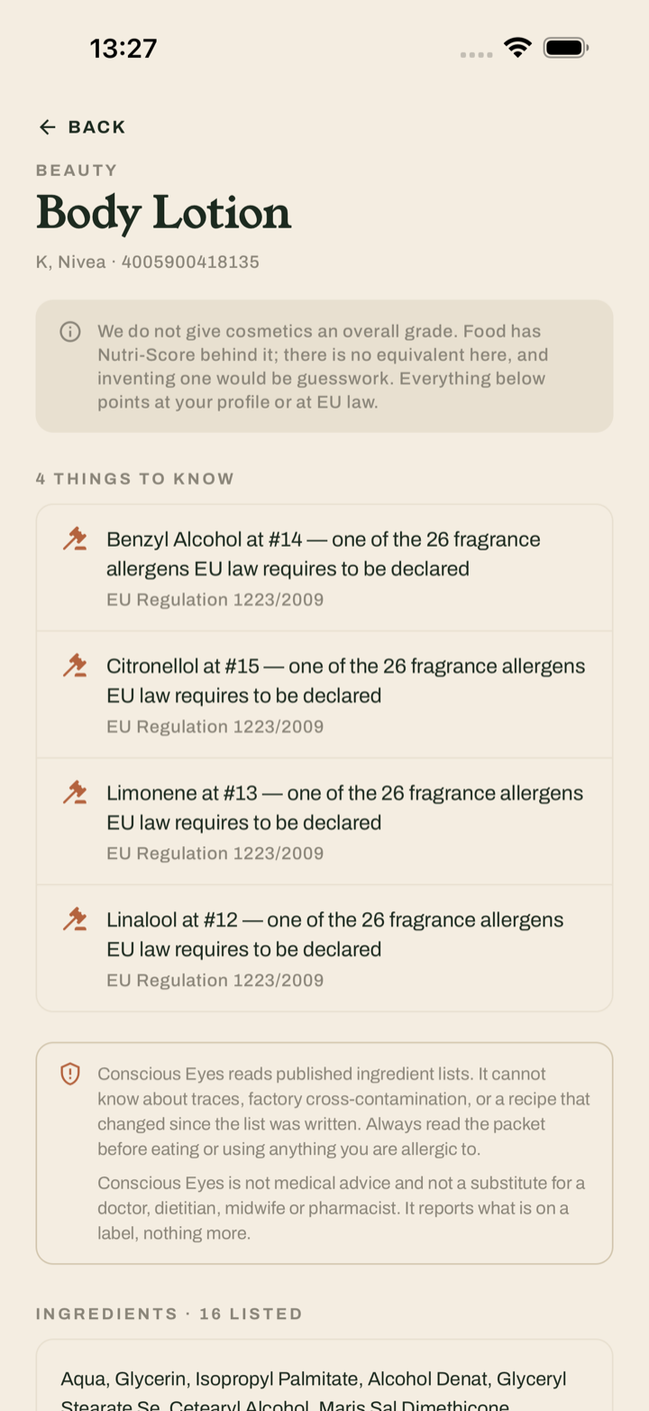 Result screen for a body lotion: no overall grade, a note that cosmetics have no equivalent of Nutri-Score, and four fragrance allergens that EU law requires to be declared.